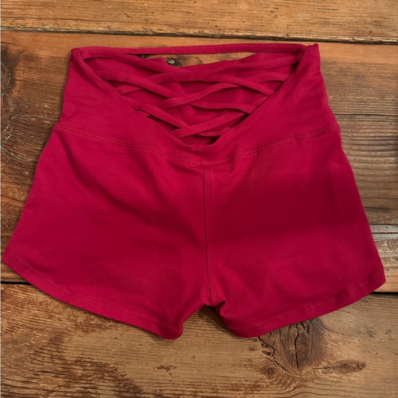 RARE Bombshell Sportswear Maroon Sexy Back Shorts - Picture 3 of 6